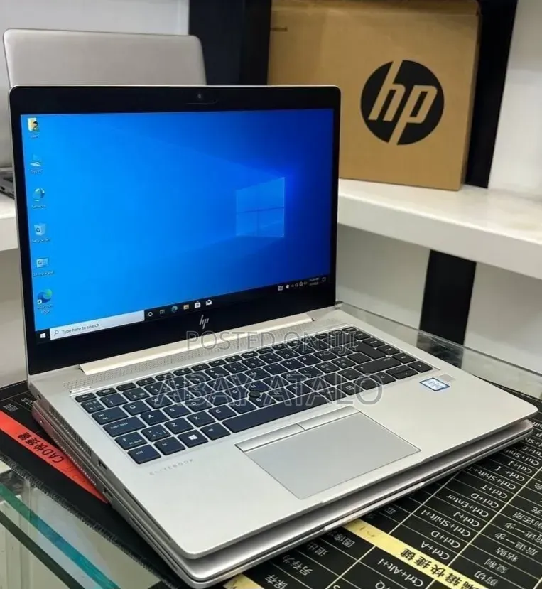 New Laptop HP EliteBook Folio 1040 G3 8GB Intel Core i5 SSD 512GB