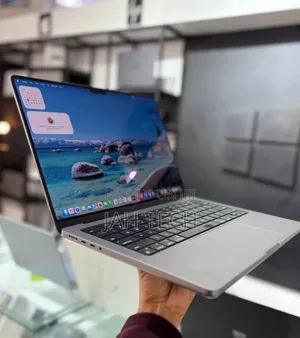 New Laptop Apple MacBook Pro 2021 M1 16GB Apple M1 Pro SSD 512GB