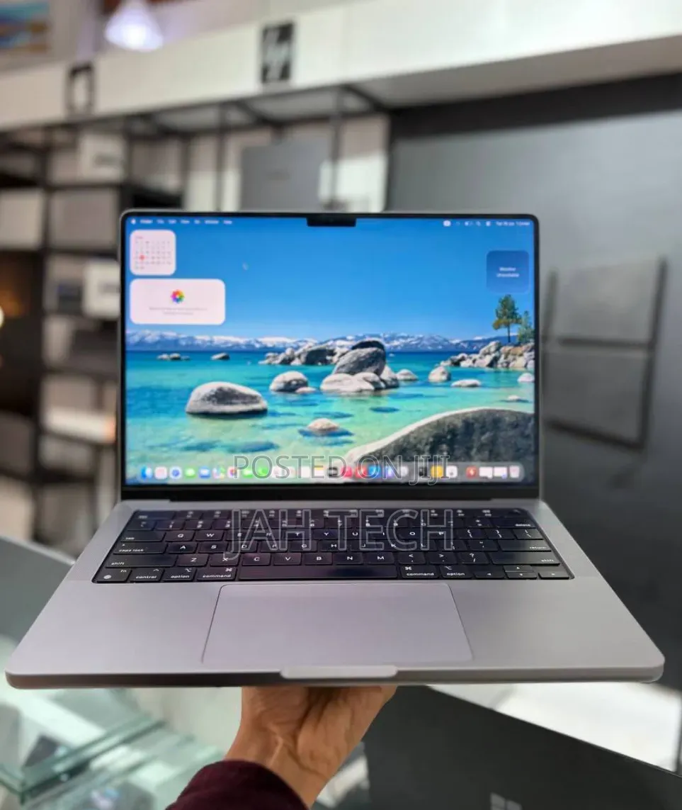 New Laptop Apple MacBook Pro 2021 M1 16GB Apple M1 Pro SSD 512GB
