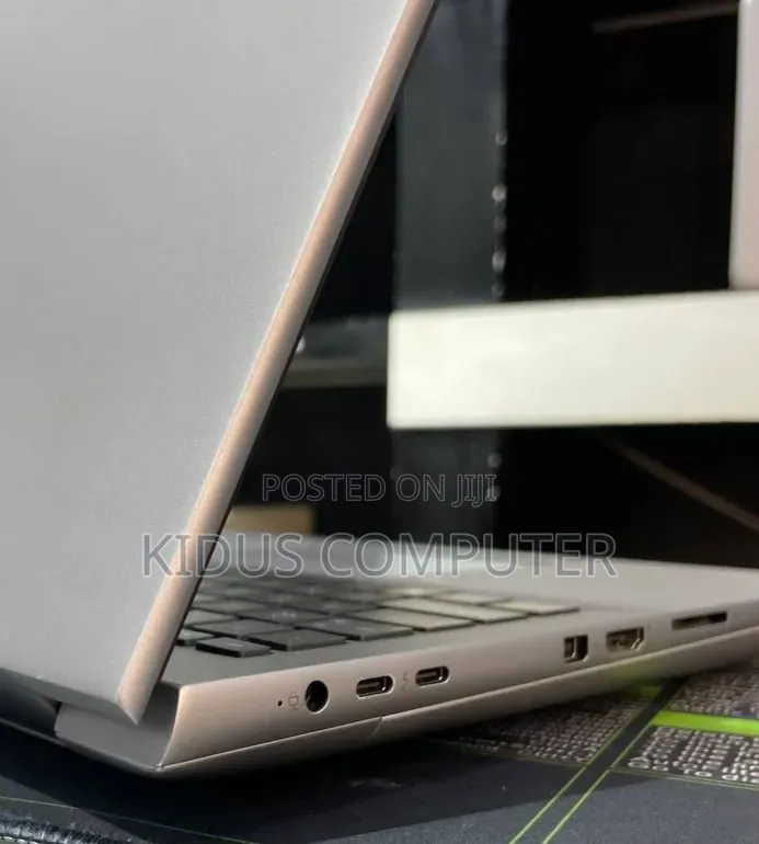 New Laptop HP ZBook 14 32GB Intel Core i9 SSD 512GB