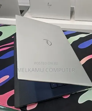 New Laptop Dell XPS 15 9500 16GB Intel Core i7 SSD 512GB