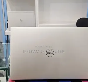 New Laptop Dell XPS 15 9500 16GB Intel Core i7 SSD 512GB