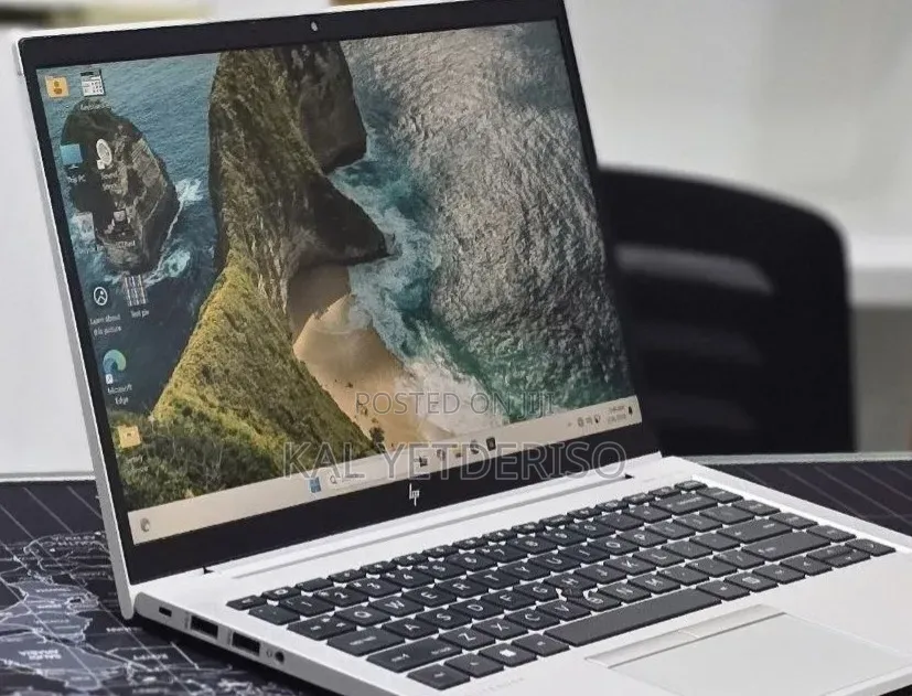 New Laptop HP EliteBook 845 G8 16GB AMD Ryzen 7 SSD 512GB