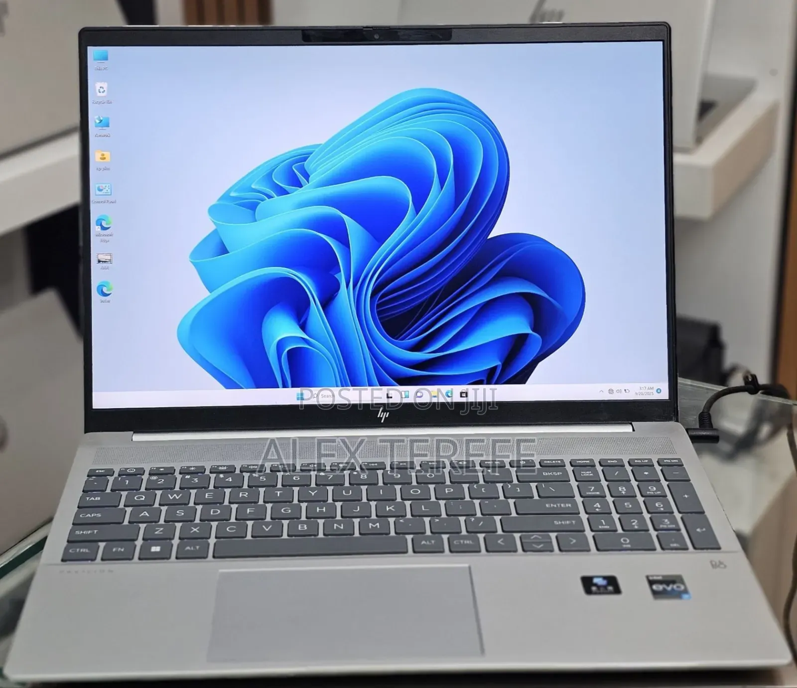 New Laptop HP Pavilion 15 16GB Intel Core i7 SSD 1T