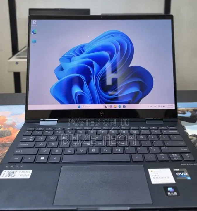 New Laptop HP Envy x360 16GB Intel Core i5 SSD 512GB
