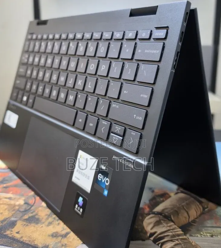 New Laptop HP Envy x360 16GB Intel Core i5 SSD 512GB