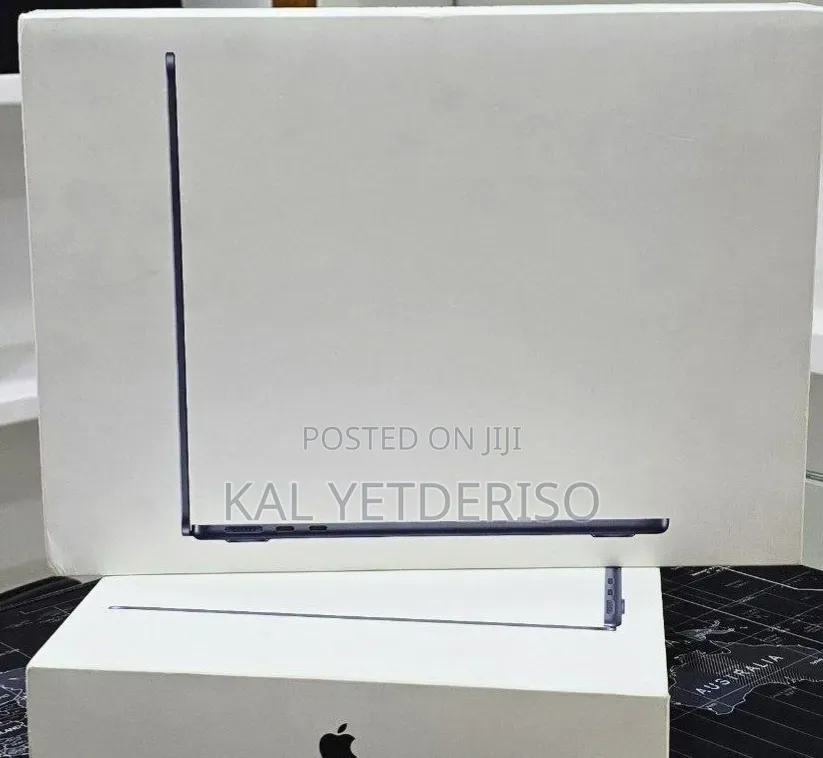 New Laptop Apple MacBook Air 2026 M5 16GB SSD 512GB