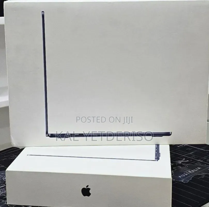 New Laptop Apple MacBook Air 2026 M5 16GB SSD 512GB
