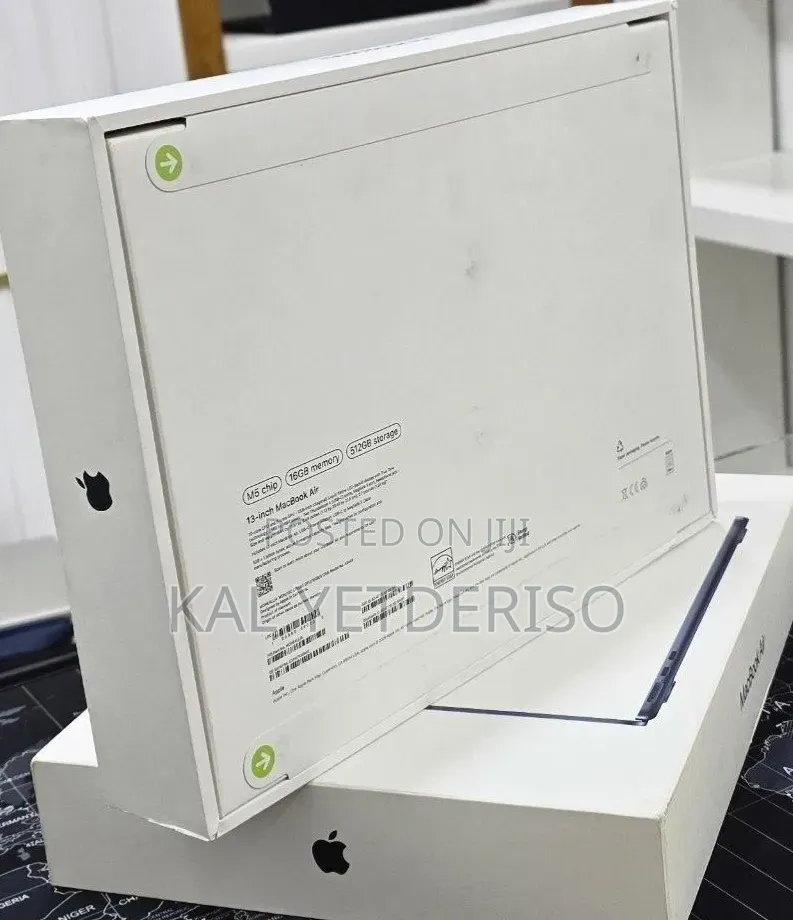 New Laptop Apple MacBook Air 2026 M5 16GB SSD 512GB