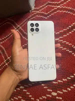 Samsung Galaxy M33 128 GB White