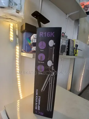 R16K 3 in 1 Selfie Stick Tripod