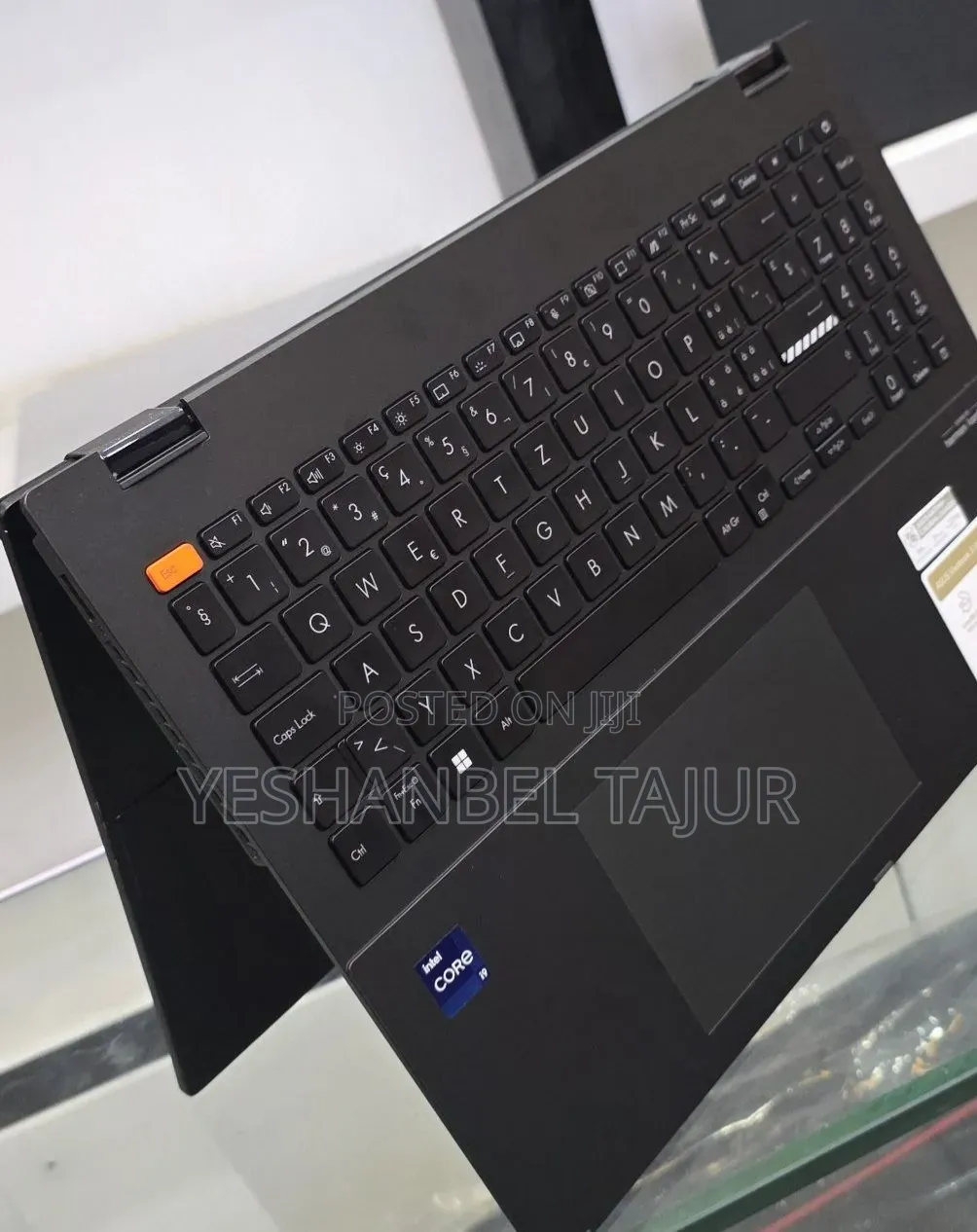 New Laptop Asus VivoBook 15 X505BA 16GB Intel Core i9 SSD 1T