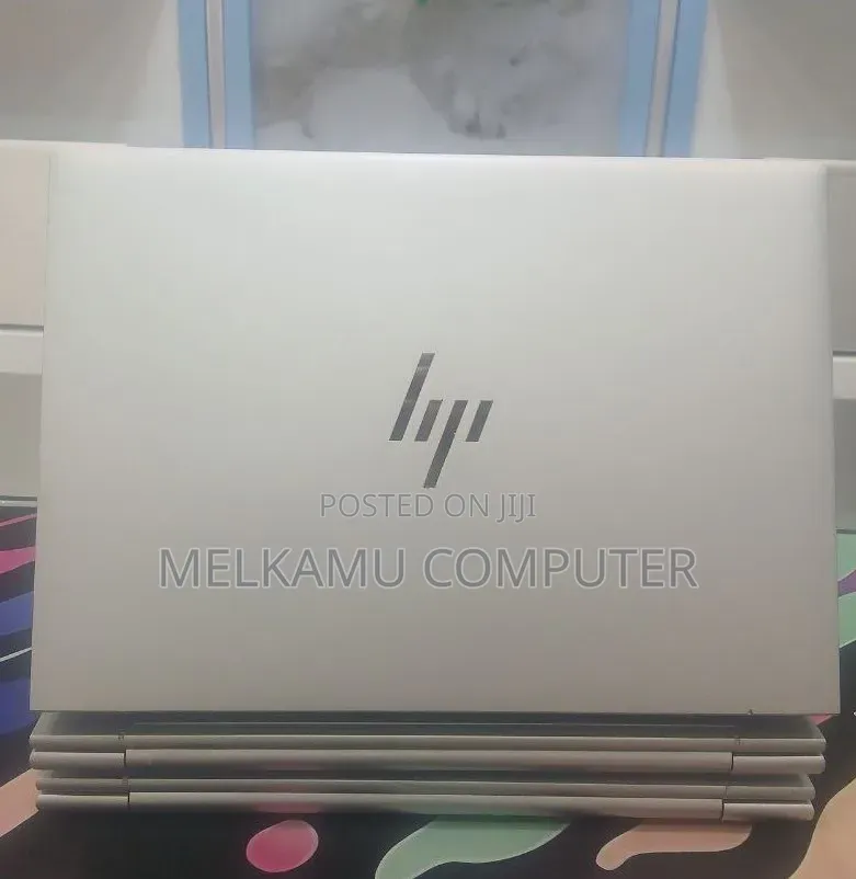 New Laptop HP EliteBook 840 G10 16GB Intel Core i7 SSD 512GB