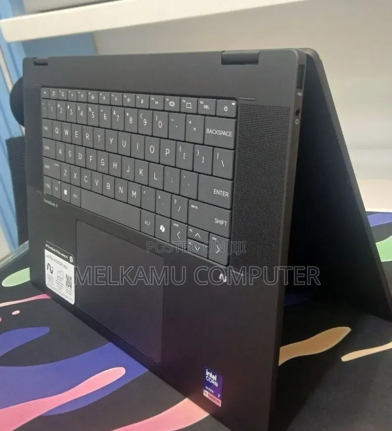New Laptop HP OmniBook X Flip 16" 16GB Intel Core Ultra 7 SSD 1T