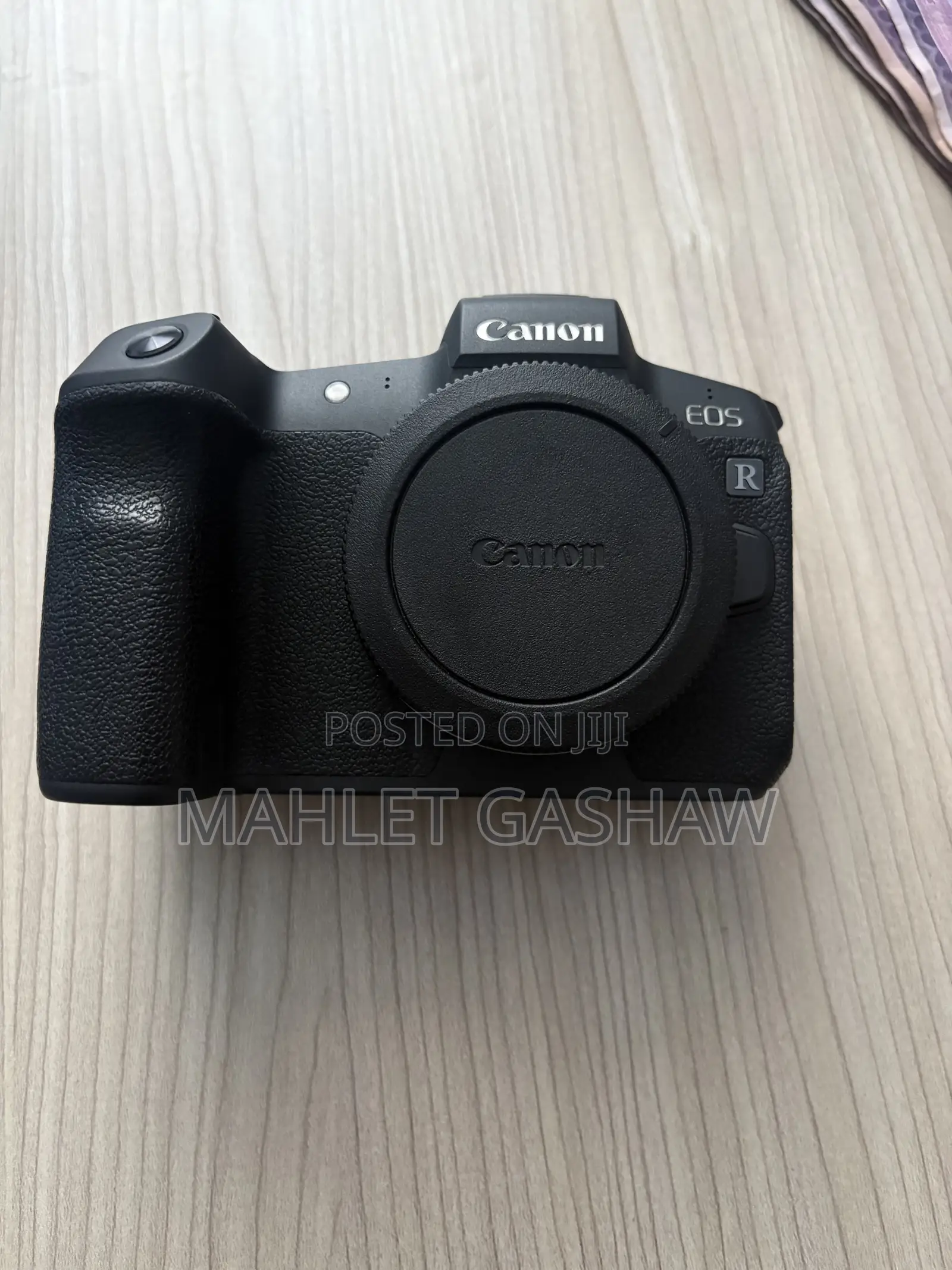Canon EOS R Camera