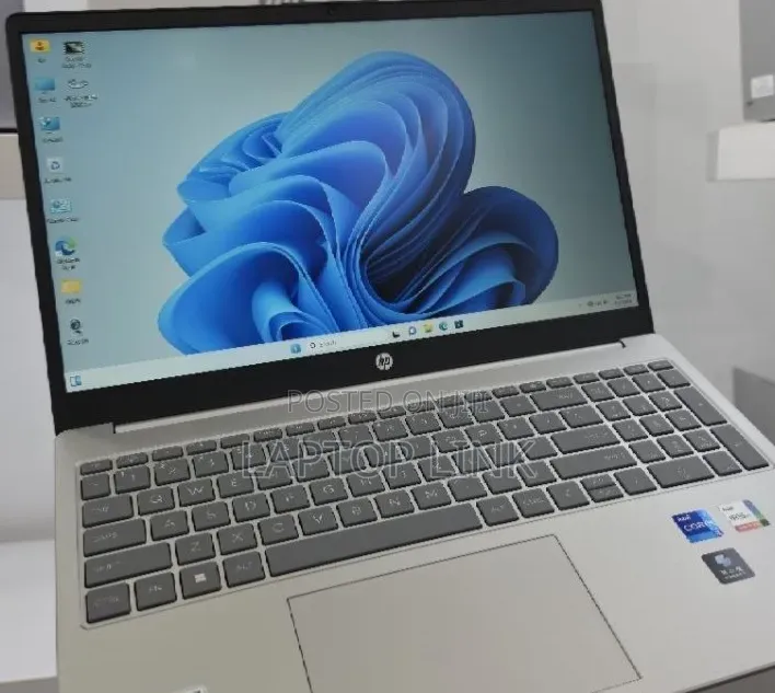 New Laptop HP Stream Notebook 16GB Intel Core i7 SSD 1T