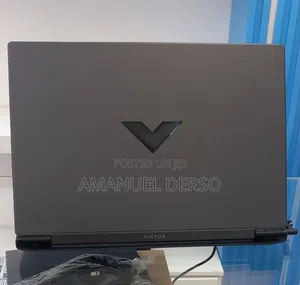 New Laptop HP Victus 15 16GB Intel Core i5 SSD 512GB