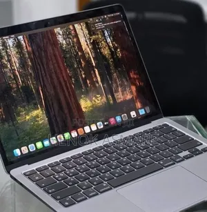 New Laptop Apple MacBook Air 2020 M1 8GB Apple M1 SSD 256GB