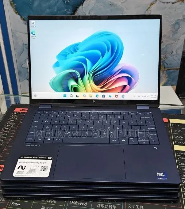 New Laptop HP OmniBook X Flip 14" 16GB Intel Core Ultra 7 SSD 1T