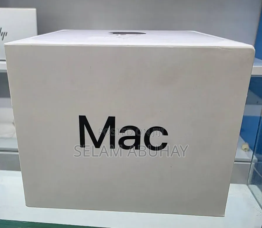 New Laptop Apple MacBook Pro 2024 M4 Max 16GB Apple M4 SSD 512GB
