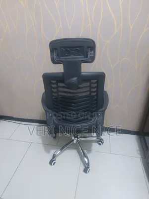 Secaketer Chairs