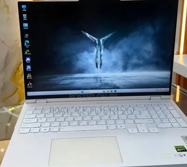 New Laptop Lenovo 16GB Intel Core i9 SSD 1T