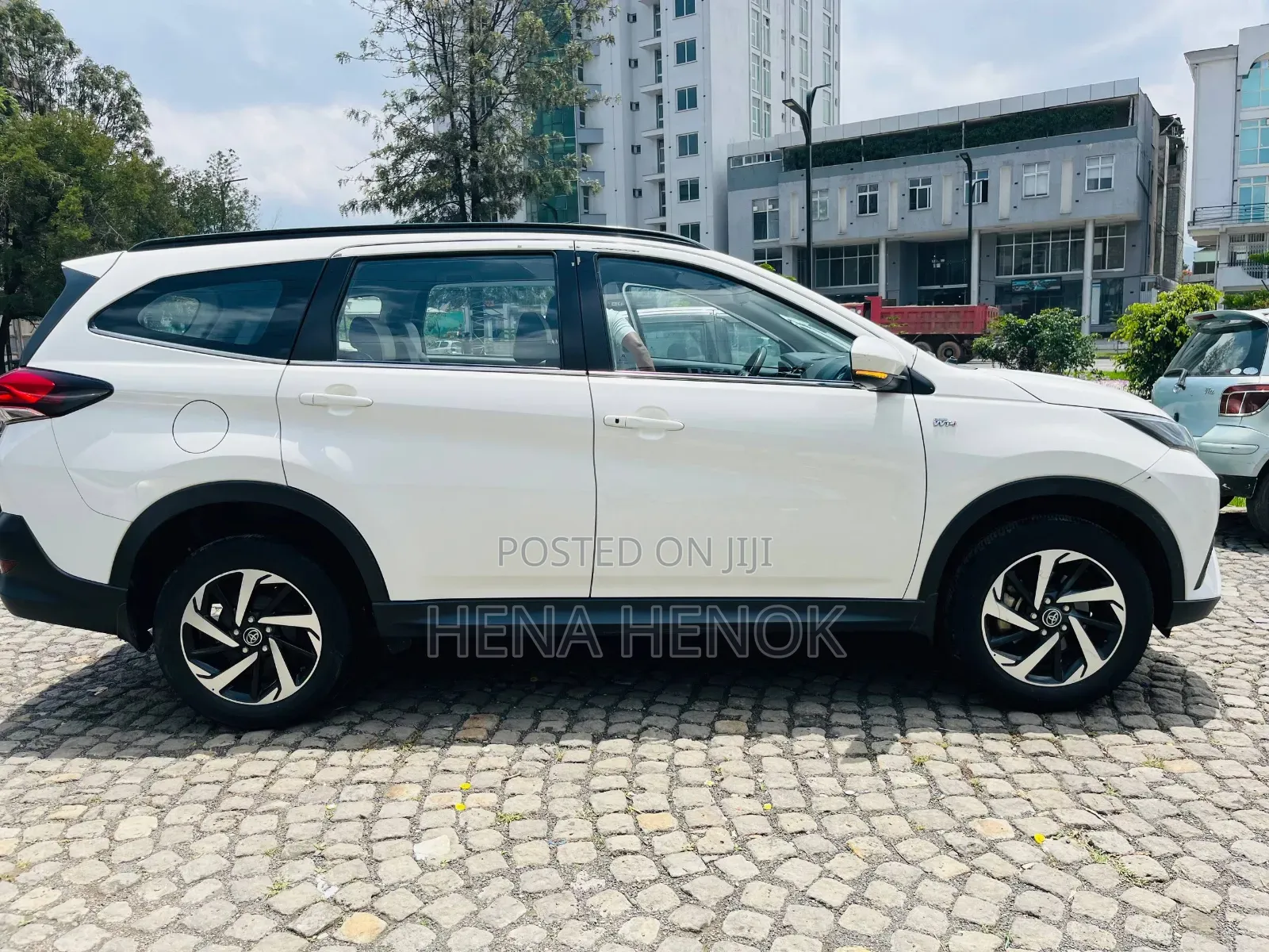 Toyota Rush 2022 White