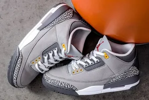 Nike Air Jordan 3 Retro "Cool Grey"