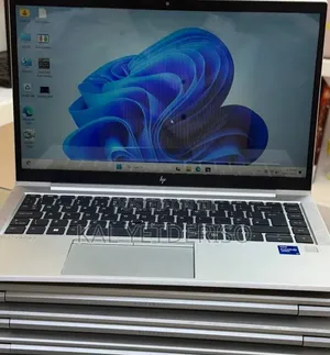 New Laptop HP EliteBook 840 G8 16GB Intel Core i7 SSD 512GB
