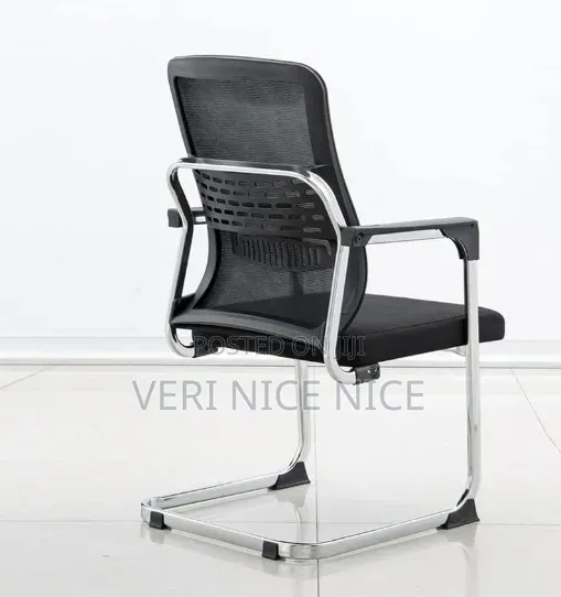 Meshe Uleg Chairs