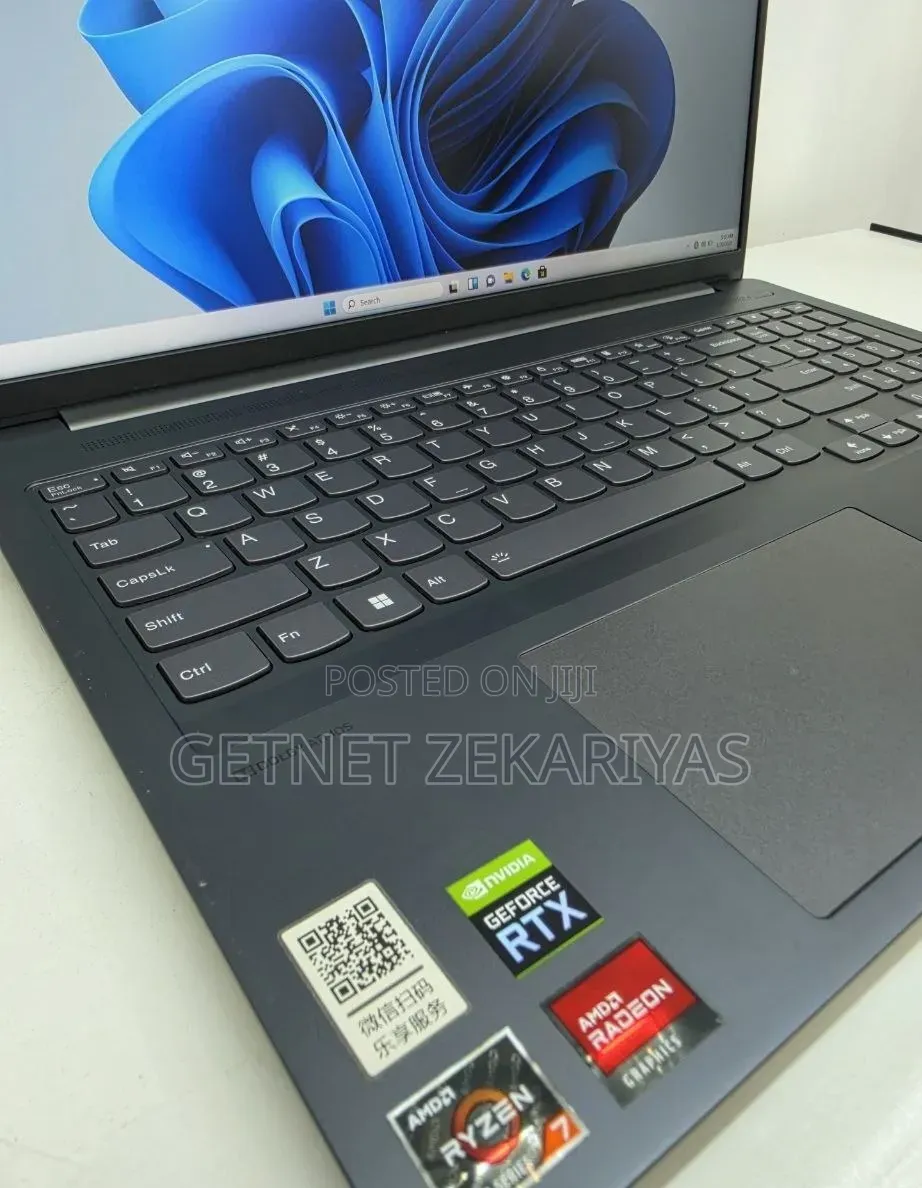 New Laptop Lenovo IdeaPad 130 16GB AMD Ryzen 7 SSD 512GB