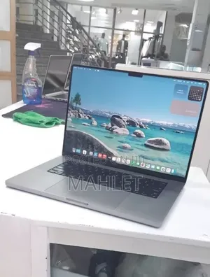 New Laptop Apple MacBook Pro 2021 M1 32GB Intel Core i9 SSD 1T