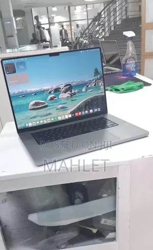 New Laptop Apple MacBook Pro 2021 M1 32GB Intel Core i9 SSD 1T