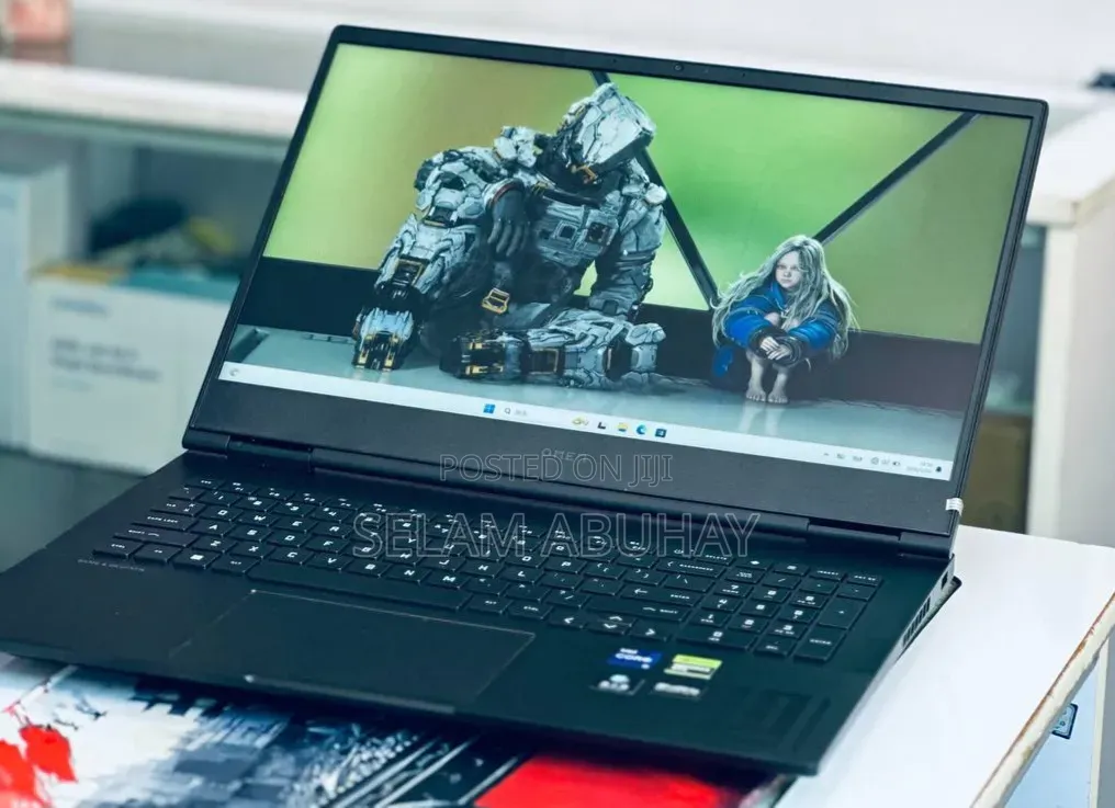 New Laptop HP Omen 16 16GB Intel Core i9 SSD 1T