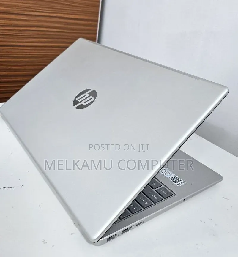 New Laptop HP Stream Notebook 16GB Intel Core i5 SSD 1T
