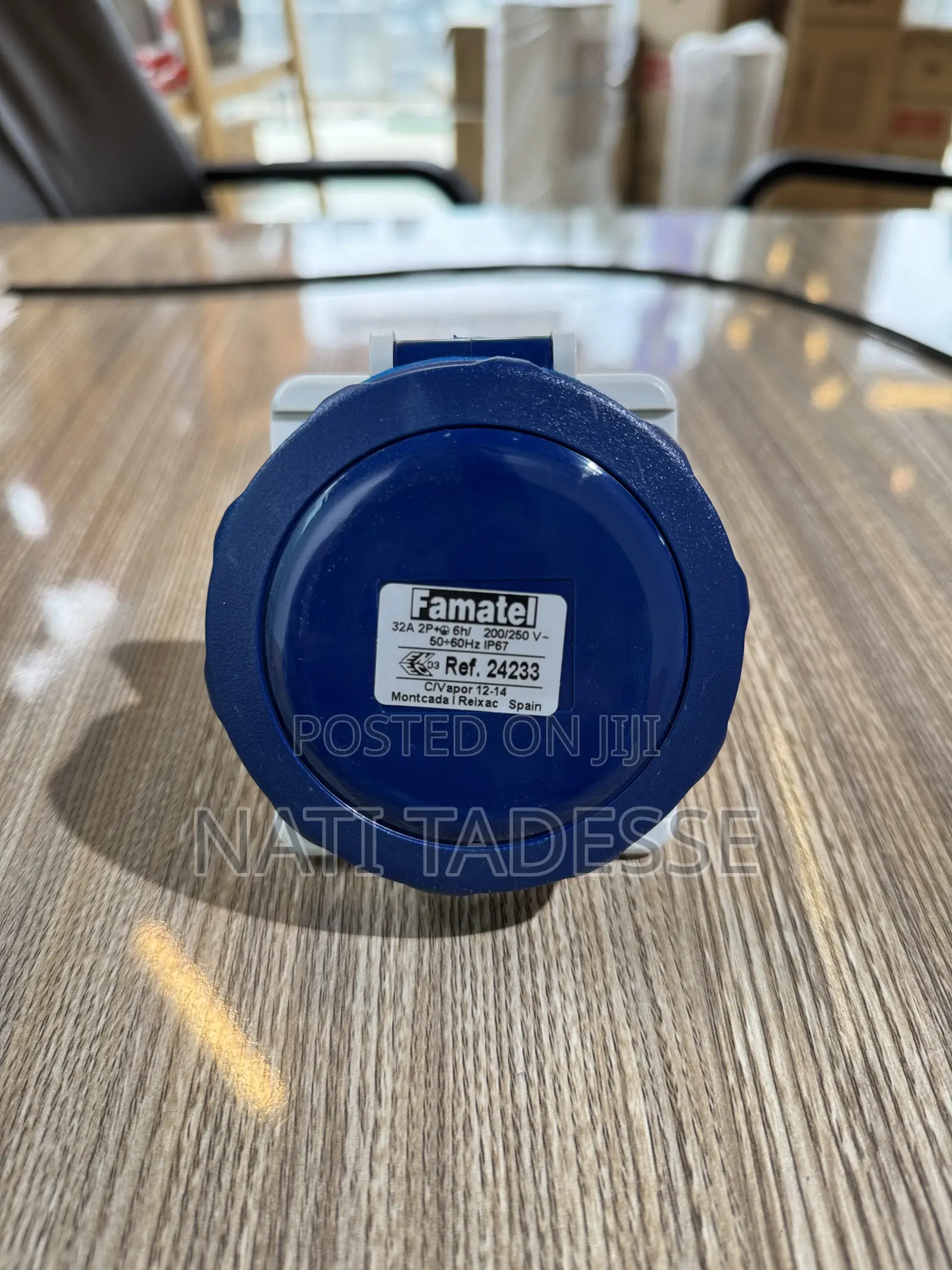 3*32A Mounted Industrial Socket