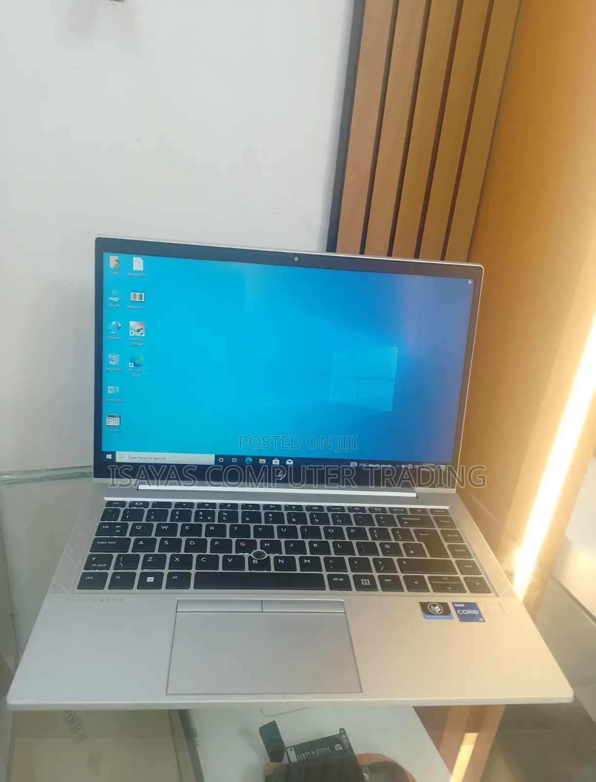New Laptop HP EliteBook 840 G8 16GB Intel Core i7 SSD 512GB