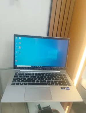 New Laptop HP EliteBook 840 G8 16GB Intel Core i7 SSD 512GB