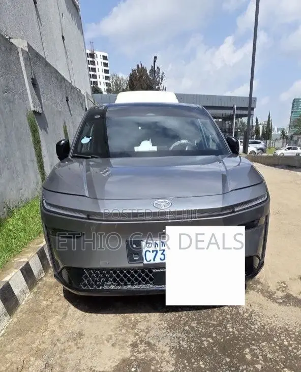 Toyota bZ3 2025 Gray