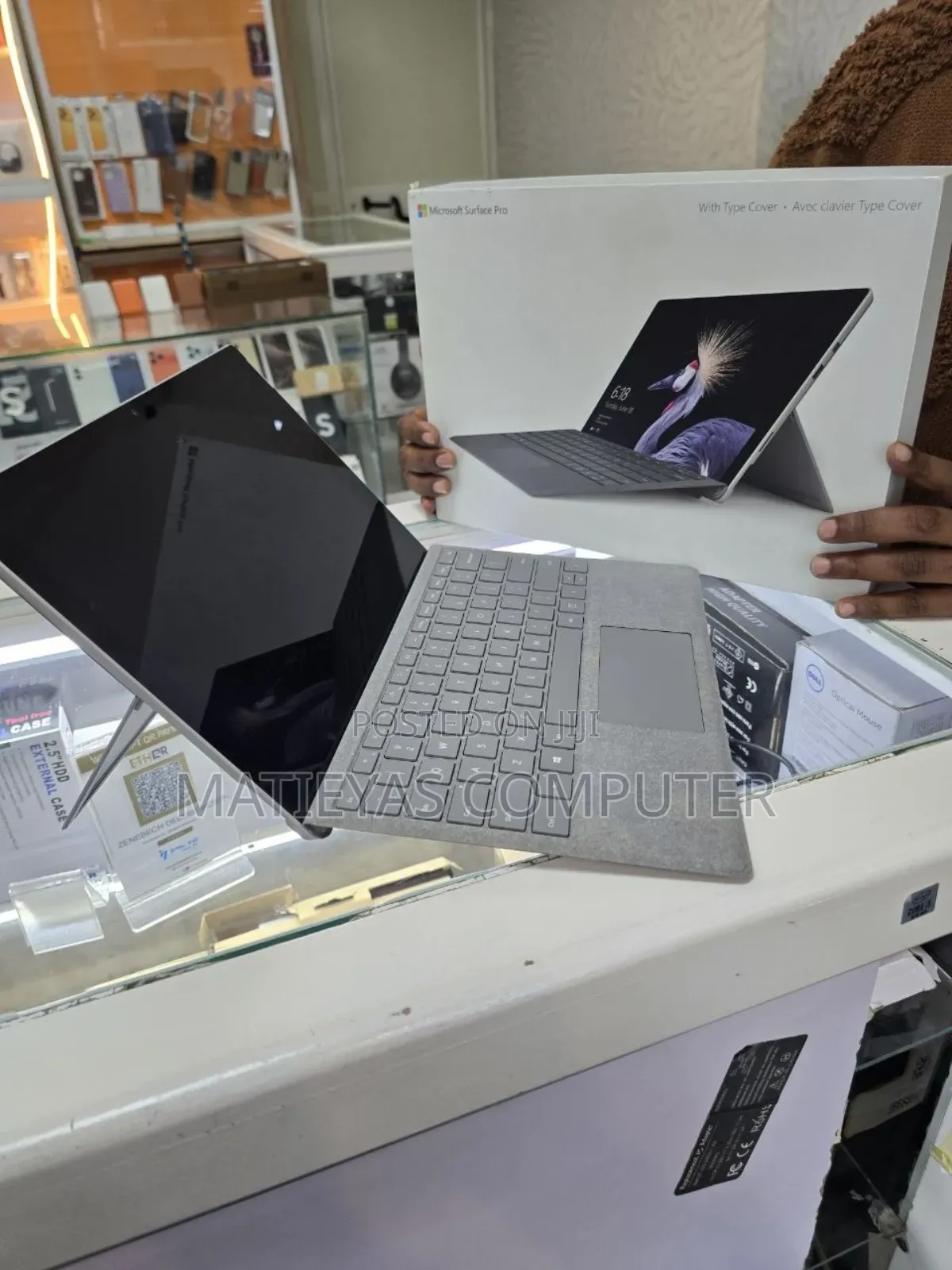 New Laptop Microsoft Surface Pro 8GB Intel Core i5 SSD 128GB