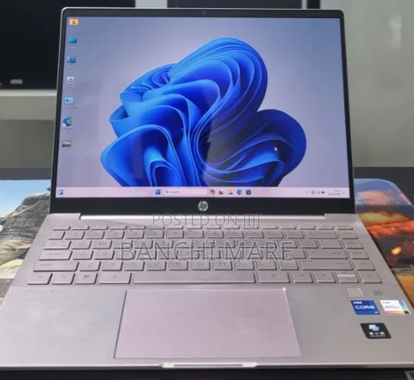 New Laptop HP Pavilion 14 16GB Intel Core i7 SSD 512GB