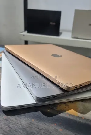 New Laptop Apple MacBook Pro 2021 M1 8GB Apple M1 Pro SSD 256GB
