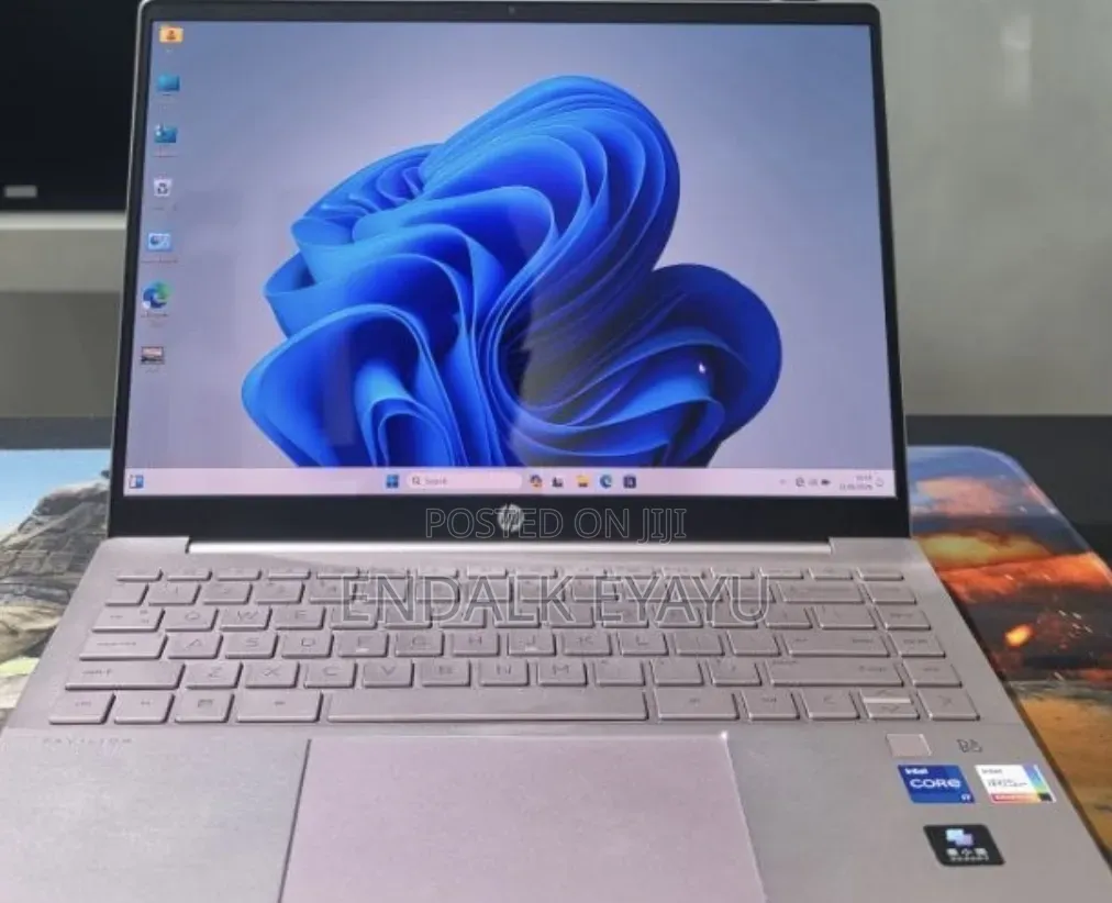 New Laptop HP Pavilion 14 16GB Intel Core i5 SSD 512GB