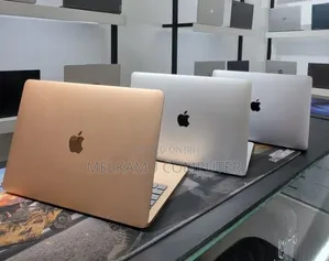 New Laptop Apple MacBook Air 2020 M1 8GB Apple M1 SSD 256GB