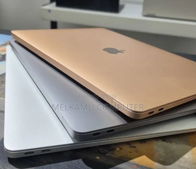 New Laptop Apple MacBook Air 2020 M1 8GB Apple M1 SSD 256GB
