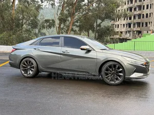 Hyundai Avante 2023 Gray