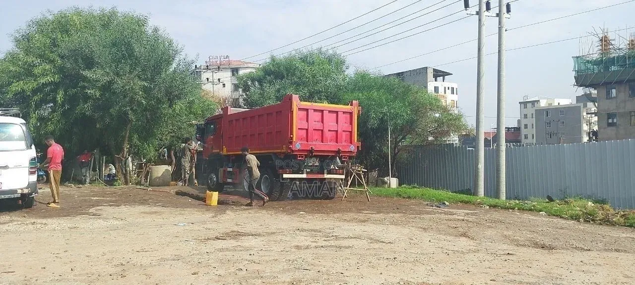 Sino Truck 336 HP