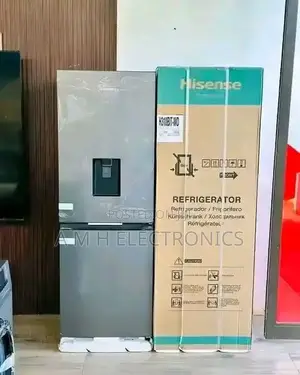 Hisense 660L Refrigerator