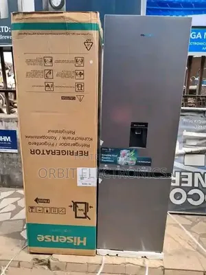 Hisense 660L Refrigerator