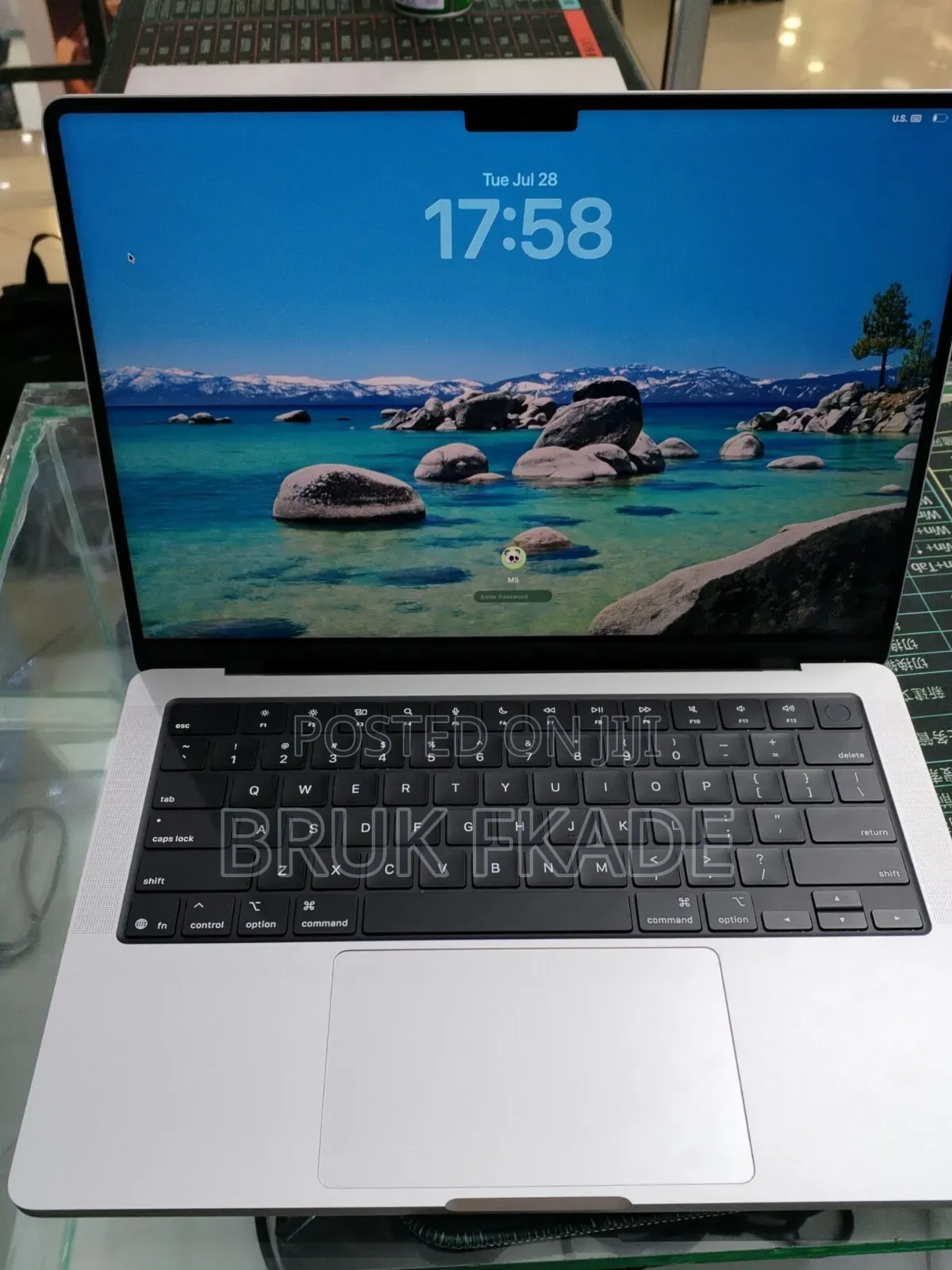New Laptop Apple MacBook Pro 2026 M5 Pro 16GB Apple M5 Pro SSD 512GB